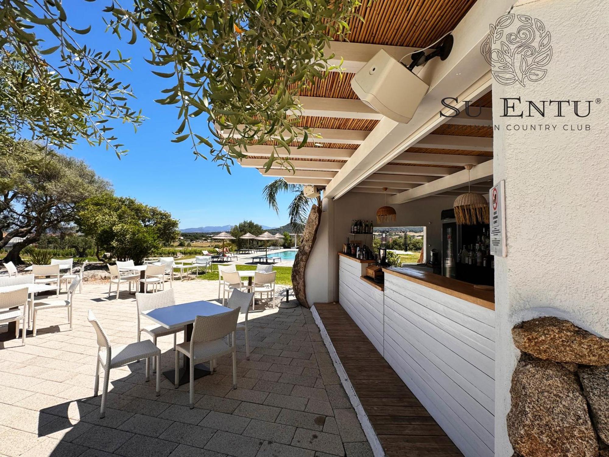 奧爾比亞 Su Entu Sardinian Country Club酒店 外观 照片